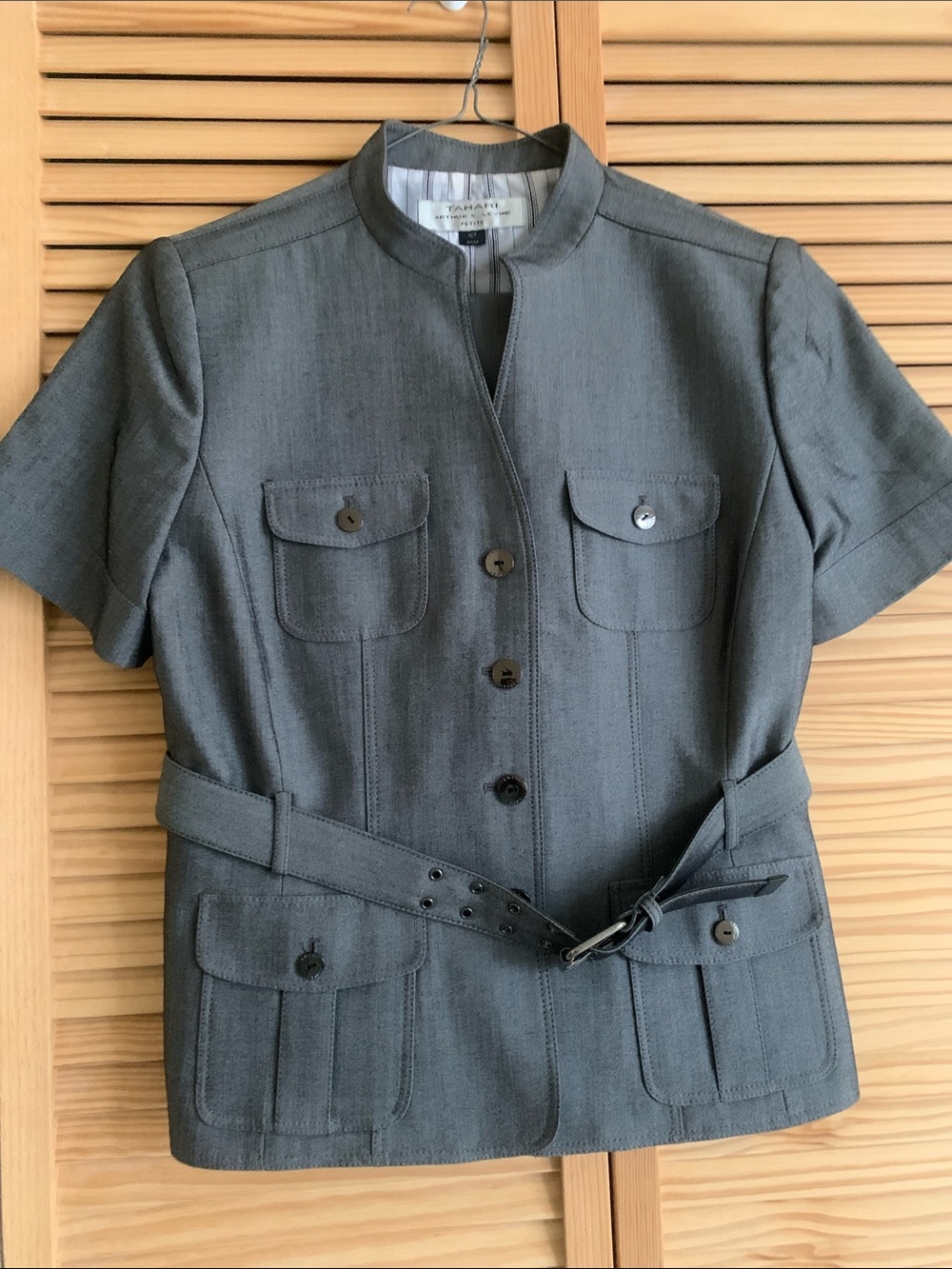 Tahari Gray Short-Sleeve Utility Jacket with Belt